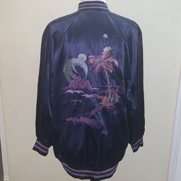 Auth Coach embroidered landscape oversized Souvenir varsity luxe bomber jacket - Picture 2 of 12
